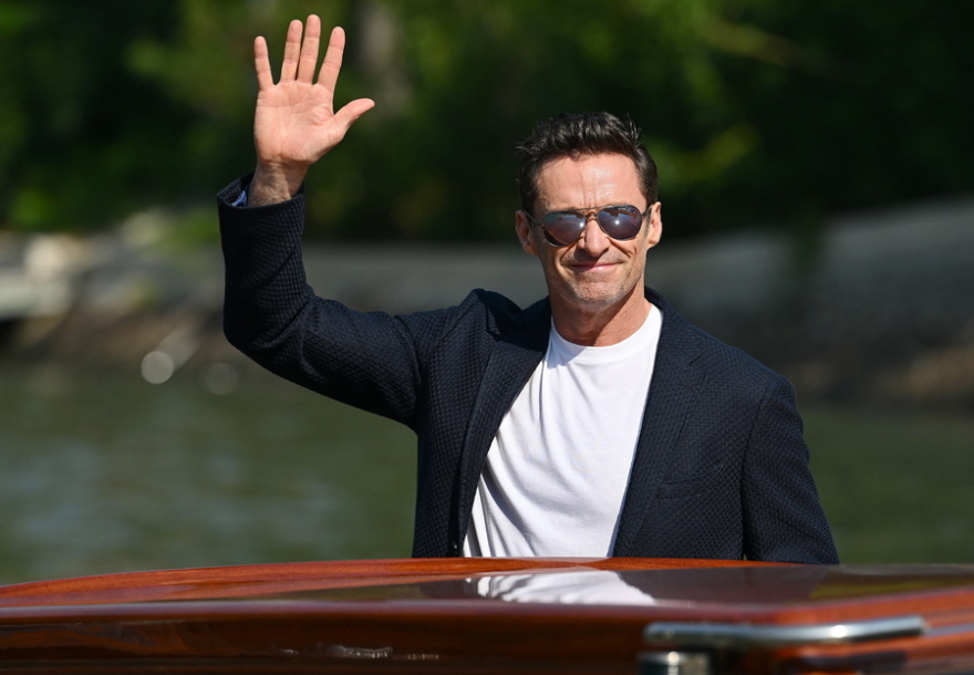 Χιου Τζάκμαν: Επί 10 λεπτά τον χειροκροτούσαν στο Φεστιβάλ της Βενετίας