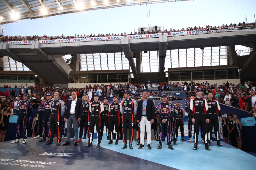 ΕΚΟ Ράλλυ Ακρόπολις 2022: Ταχύτερος ο Τιερί Νεβίλ στην υπερειδική του OAKA - Δείτε βίντεο και φωτογραφίες