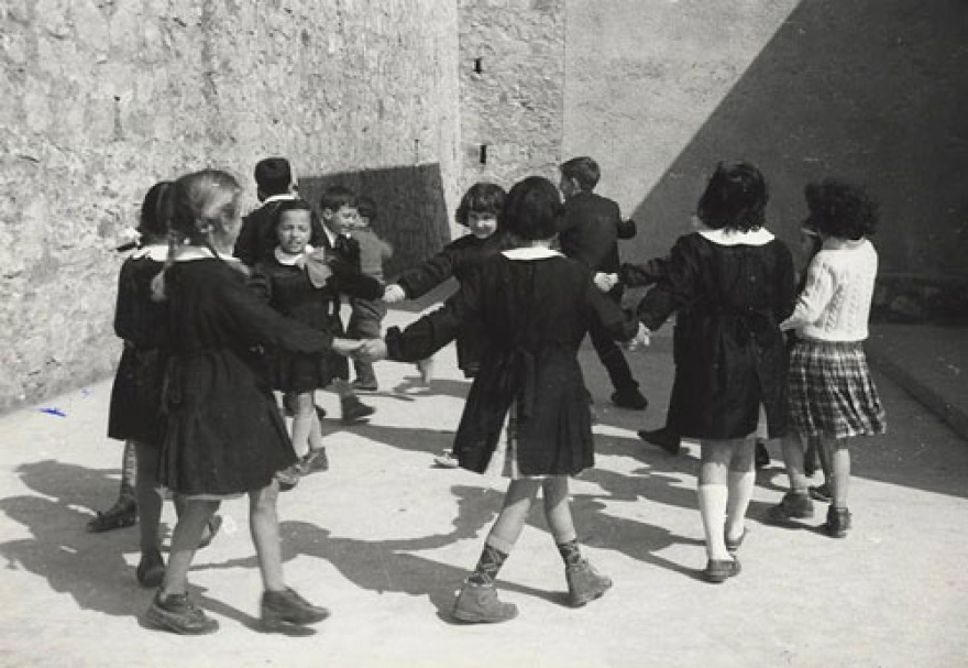 Ανοίγουν τα σχολεία