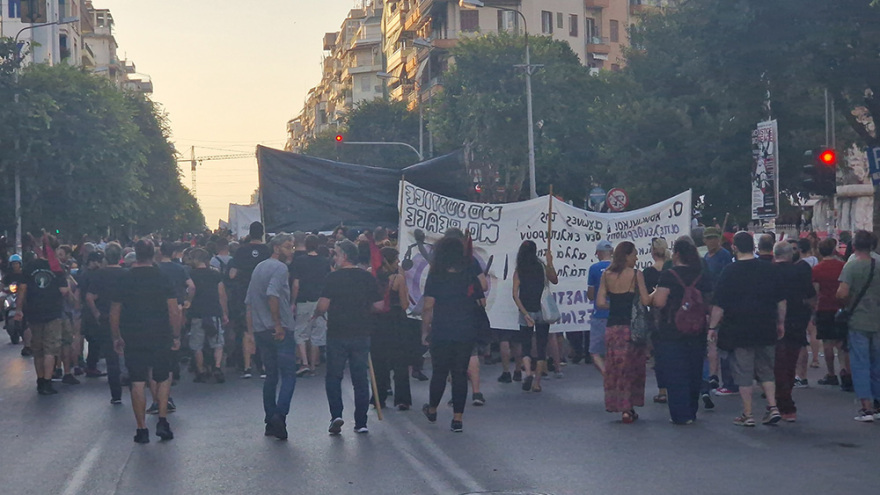 Ειρηνικές οι πορείες στη Θεσσαλονίκη - Έγιναν 4 προσαγωγές