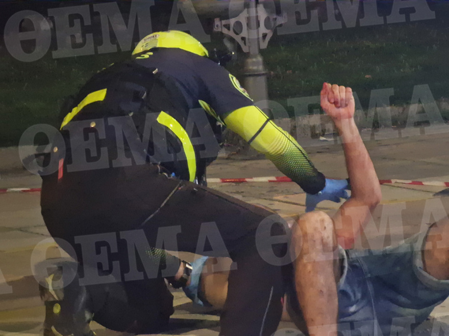 Θεσσαλονίκη: Άγριο επεισόδιο με μαχαιρώματα στο κέντρο της πόλης  - Δύο αλλοδαποί στο νοσοκομείο