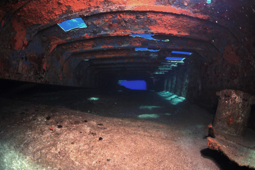 Εντυπωσιακές φωτογραφίες από «υποθαλάσσιο μουσείο» έξι ναυαγίων στην Κάρπαθο