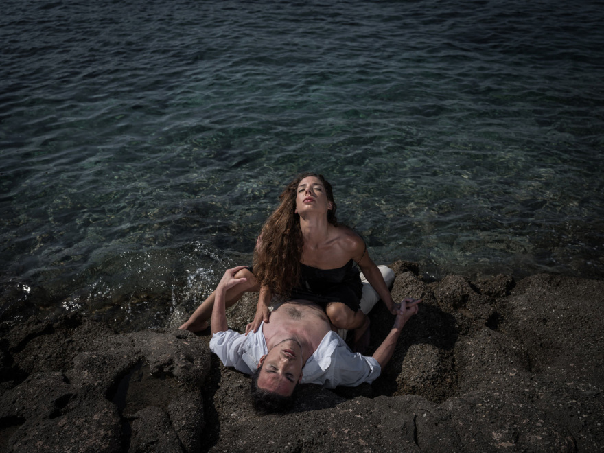 Ο θρυλικός Ζορμπάς ζωντανεύει στη σκηνή