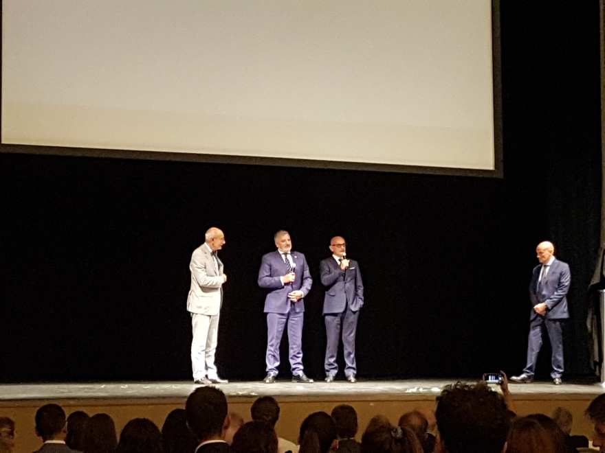 Όρκος του Ιπποκράτη: αυθεντική αναπαράσταση της τελετής στην Ιατρική Σχολή στην Ιταλία