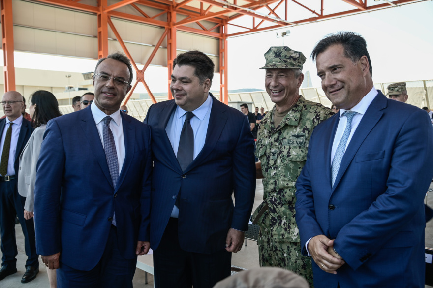 Στη δύναμη της Πολεμικής Αεροπορίας τα πρώτα F-16 Viper - Δείτε φωτογραφίες