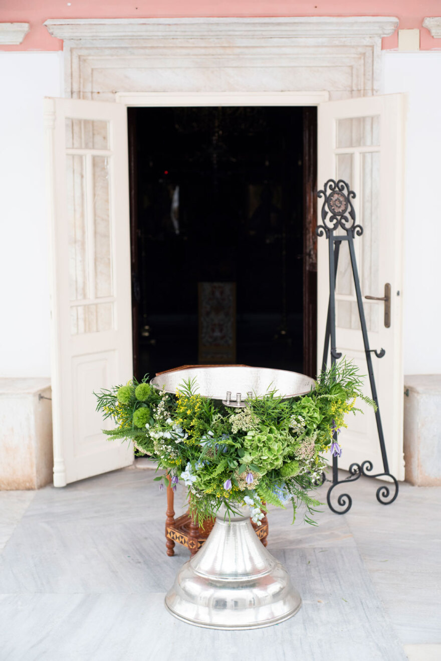 Μαίρη Κατράντζου - Μάριος Πολίτης: Το επίσημο άλμπουμ της βάφτισης στις Σπέτσες