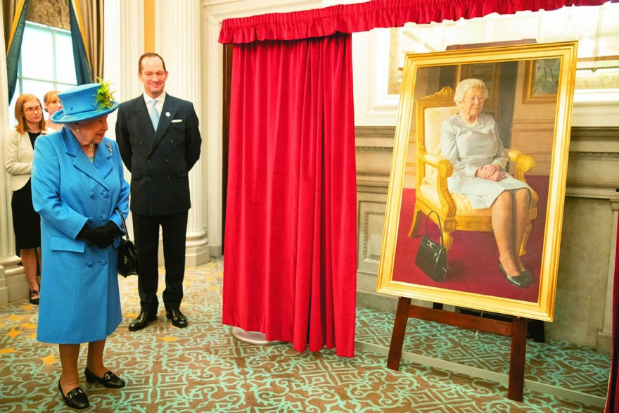 Βασίλισσα Ελισάβετ: 70 χρόνια ποπ σύμβολο και influencer