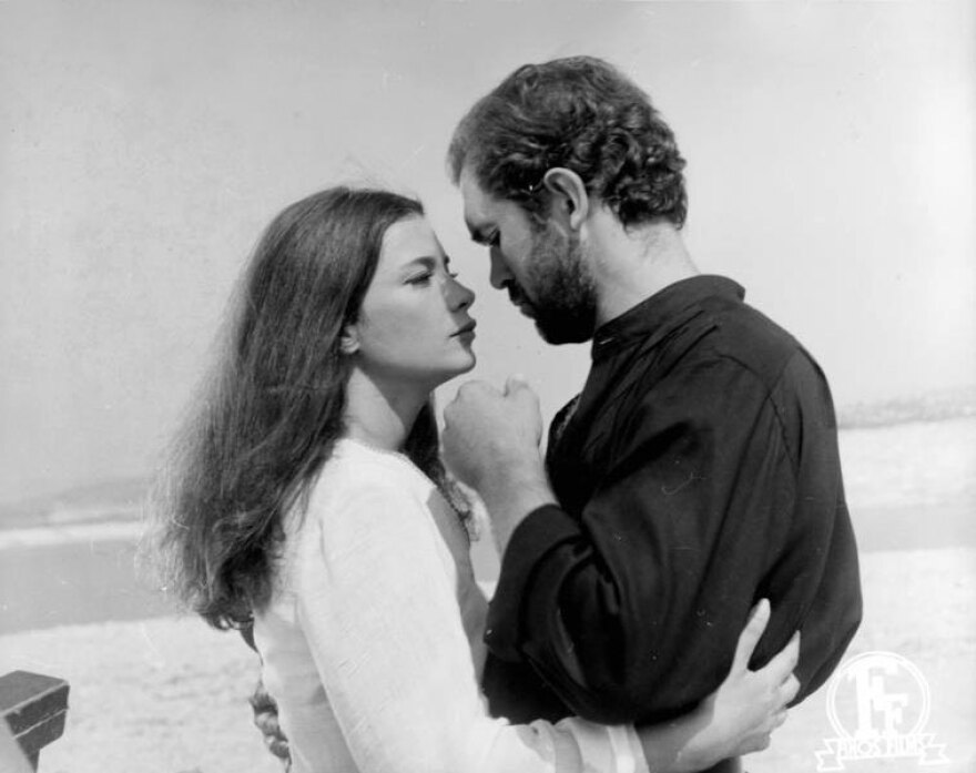 Πέθανε ο Κώστας Καζάκος σε ηλικία 87 ετών