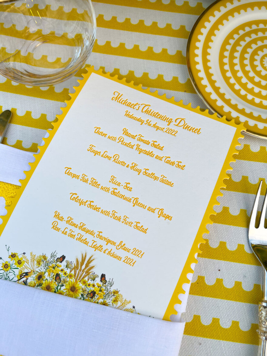 Μαίρη Κατράντζου - Μάριος Πολίτης: Το επίσημο άλμπουμ της βάφτισης στις Σπέτσες