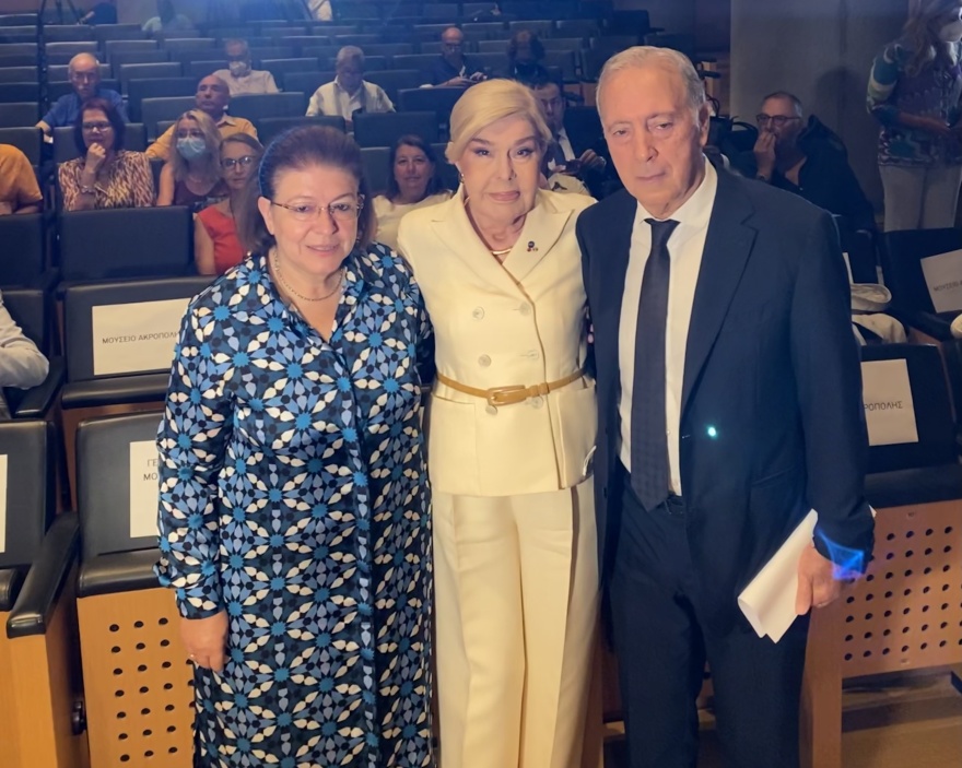 Γλυπτά του Παρθενώνα: «Πολιτικό και κυβερνητικό ζήτημα» διαμηνύει η Λίνα Μενδώνη