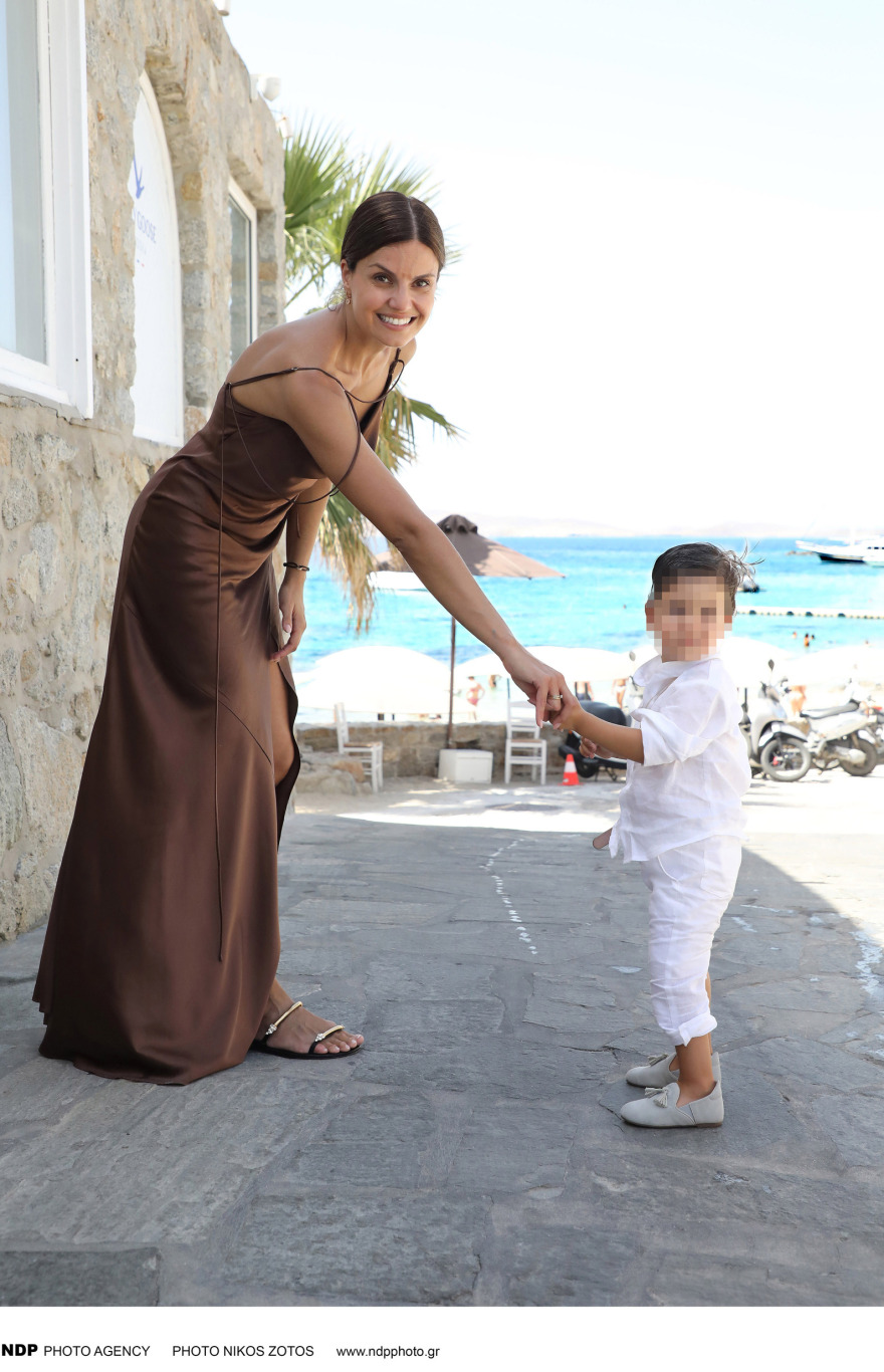  Τζώρτζης Μονογυιός: Φωτογραφίες από τη βάπτιση του γιου του 