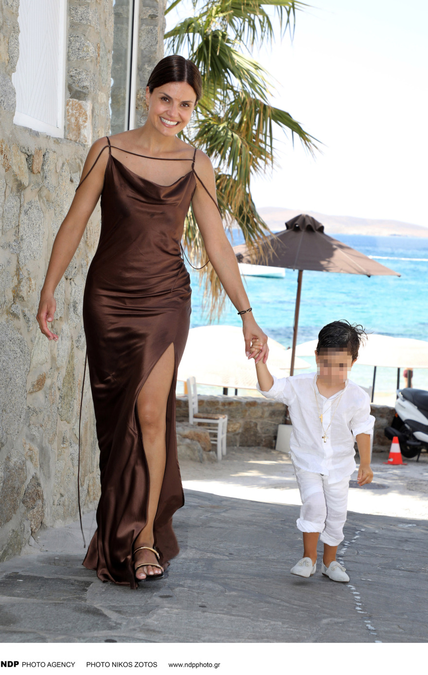  Τζώρτζης Μονογυιός: Φωτογραφίες από τη βάπτιση του γιου του 