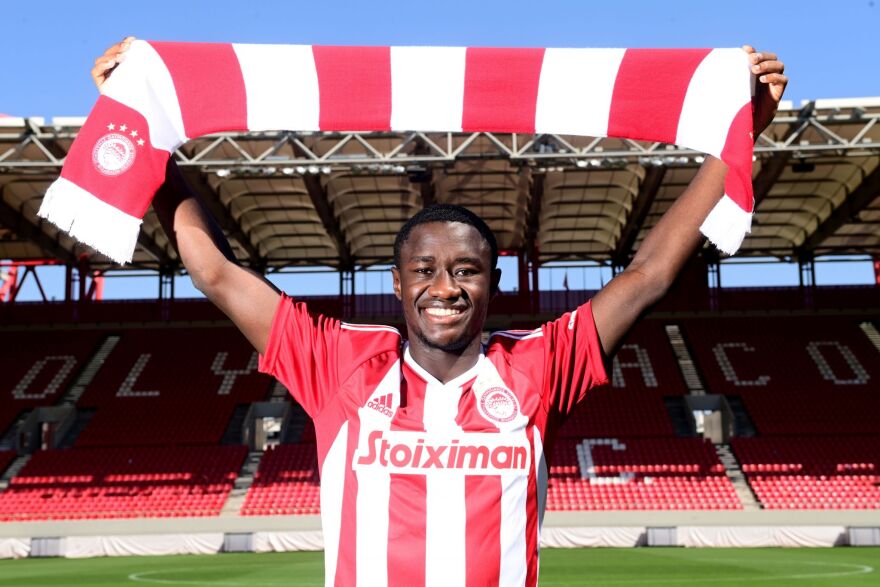 Ολυμπιακός: Ανακοίνωσε τον  Ντιαντιέ Σαμασέκου