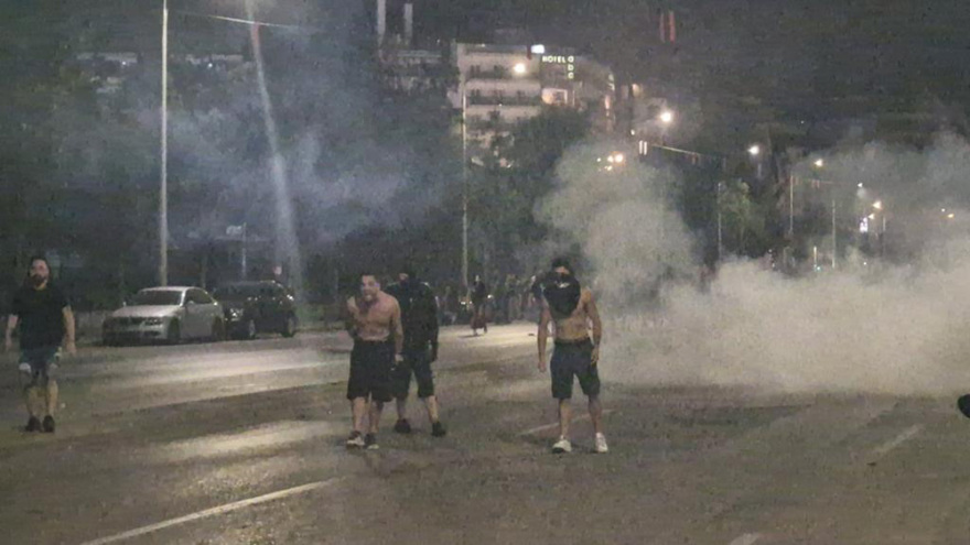 Θεσσαλονίκη: Χάος ως τις 2 τα ξημερώματα οι δρόμοι γύρω από το ΑΠΘ