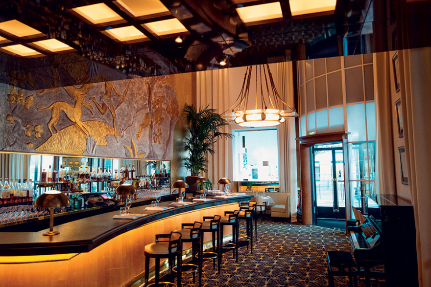 Ζαν Ιμπέρ: Ο διάδοχος του Ντικάς