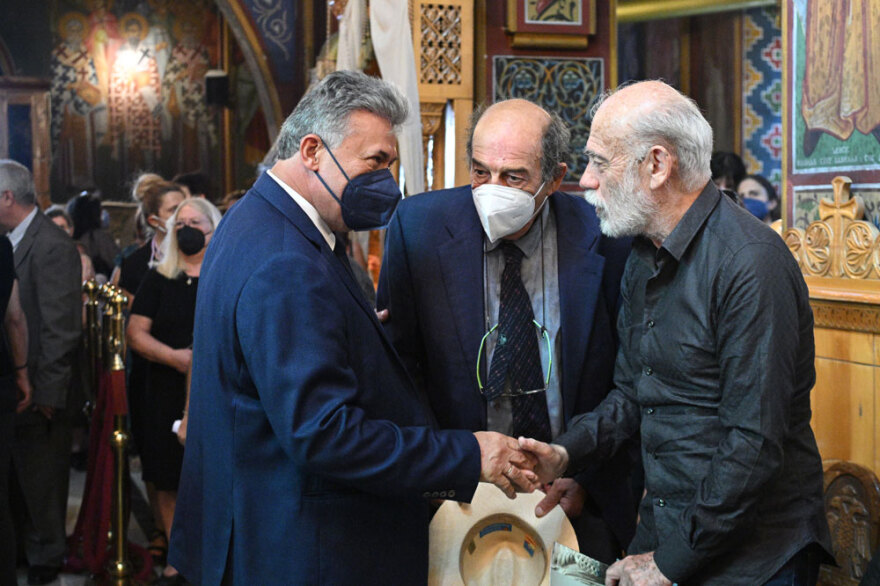 Το «τελευταίο αντίο» στην Ειρήνη Παπά στο Χιλιομόδι Κορινθίας