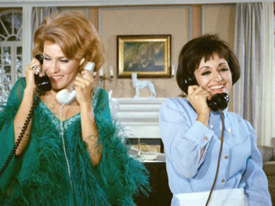 Μάρθα Καραγιάννη: Ένα «κορίτσι για φίλημα» που άφησε μοναδική σφραγίδα στον ελληνικό κινηματογράφο