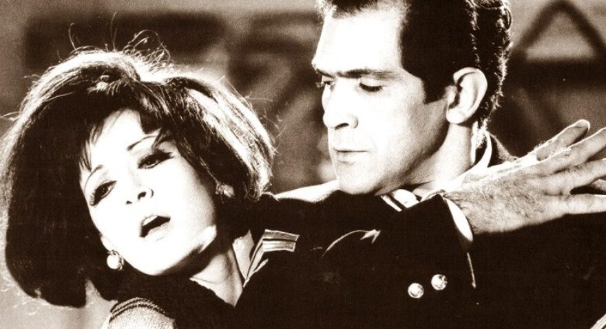 Μάρθα Καραγιάννη: Ένα «κορίτσι για φίλημα» που άφησε μοναδική σφραγίδα στον ελληνικό κινηματογράφο