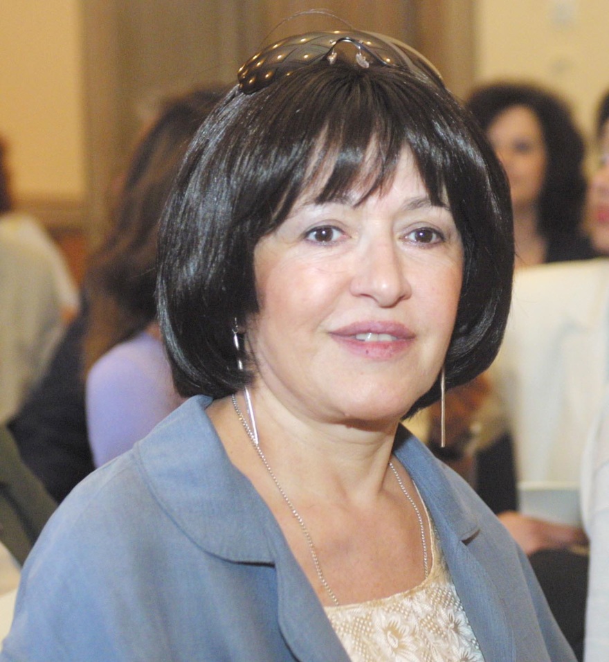 Μάρθα Καραγιάννη: Ο έρωτας μωρό μου είναι γλέντι