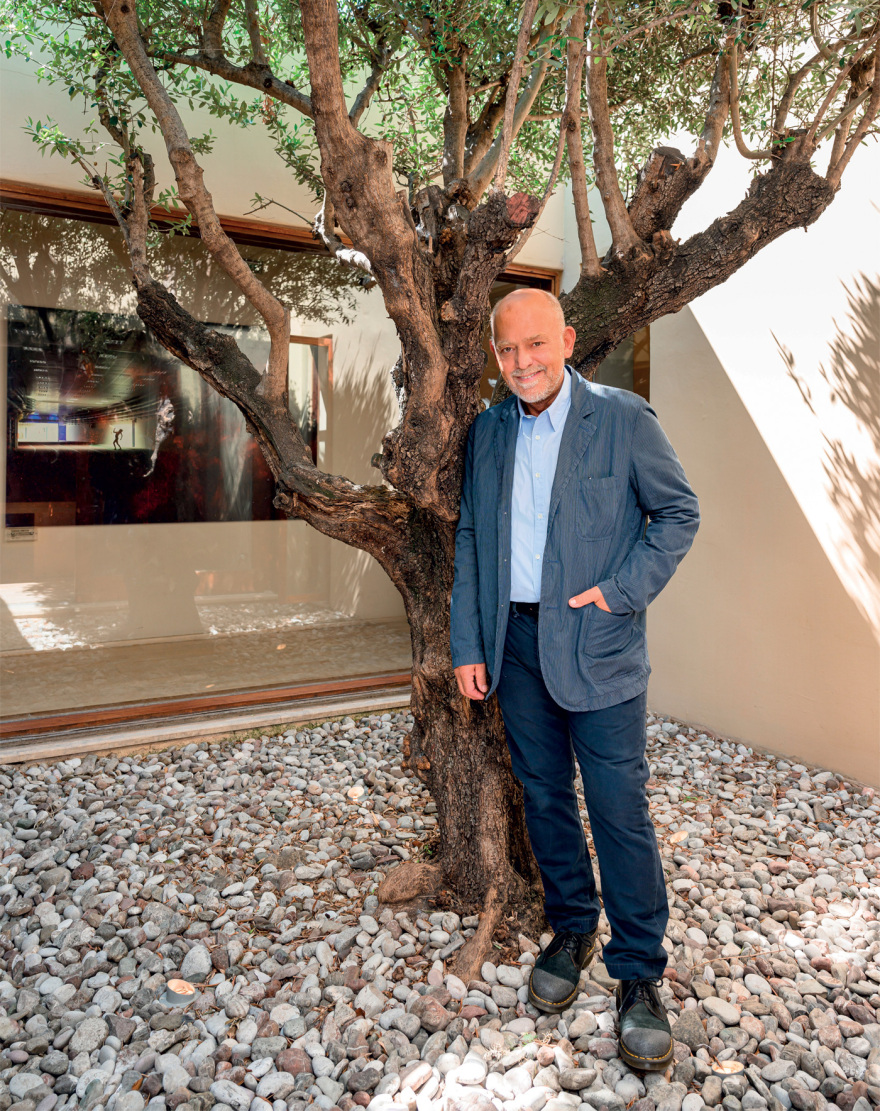 Στέλιος Παρλιάρος: Η Μελίνα αγαπούσε τις τάρτες του, η Αλίκη έσπαγε για χάρη του τη δίαιτά της 