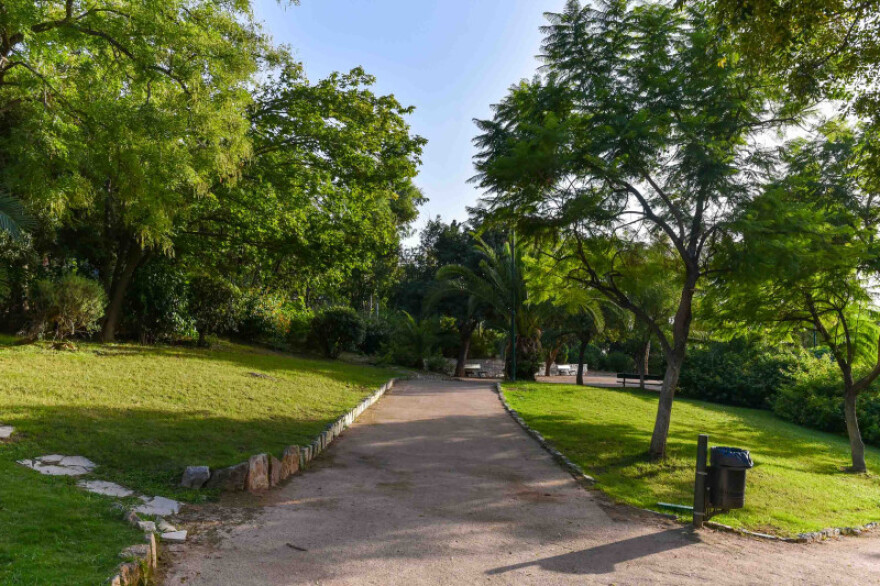 Δήμος Αθηναίων: Διπλή αισθητική και λειτουργική παρέμβαση στη γειτονιά του Μετς