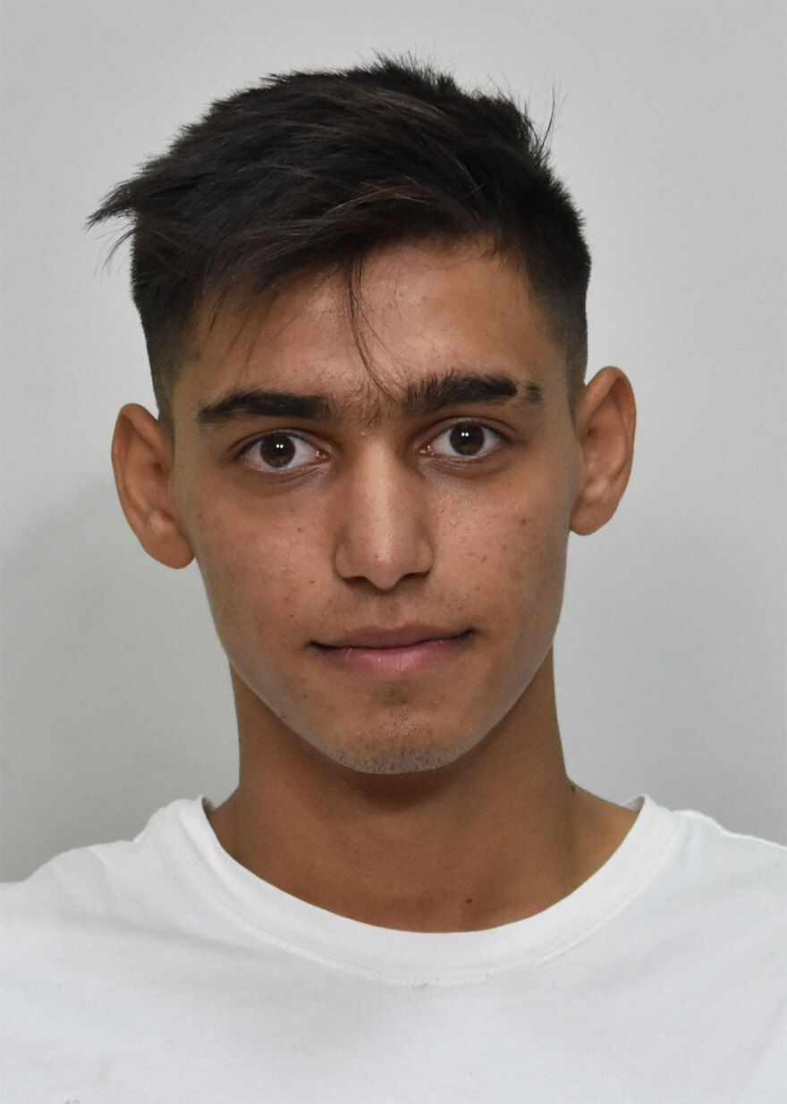 ΕΛ.ΑΣ.: Αυτά είναι τα μέλη της συμμορίας που μοίραζαν δωρεάν φρούτα σε ηλικιωμένους... και τους έκλεβαν!