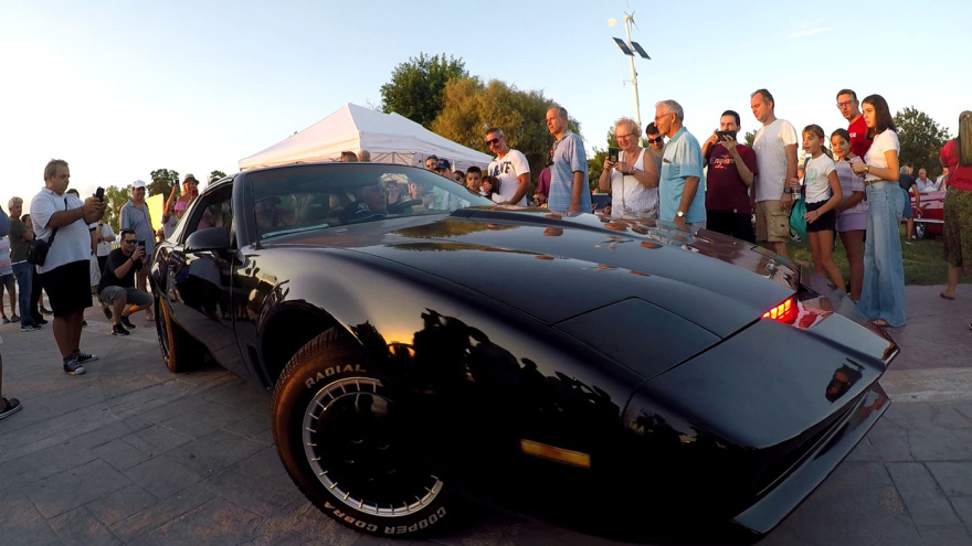 Alimos Classic Car Sunday και Motorbike Sunday: Ένα αξέχαστο «σόου» με τετράτροχες και δίτροχες... καλλονές