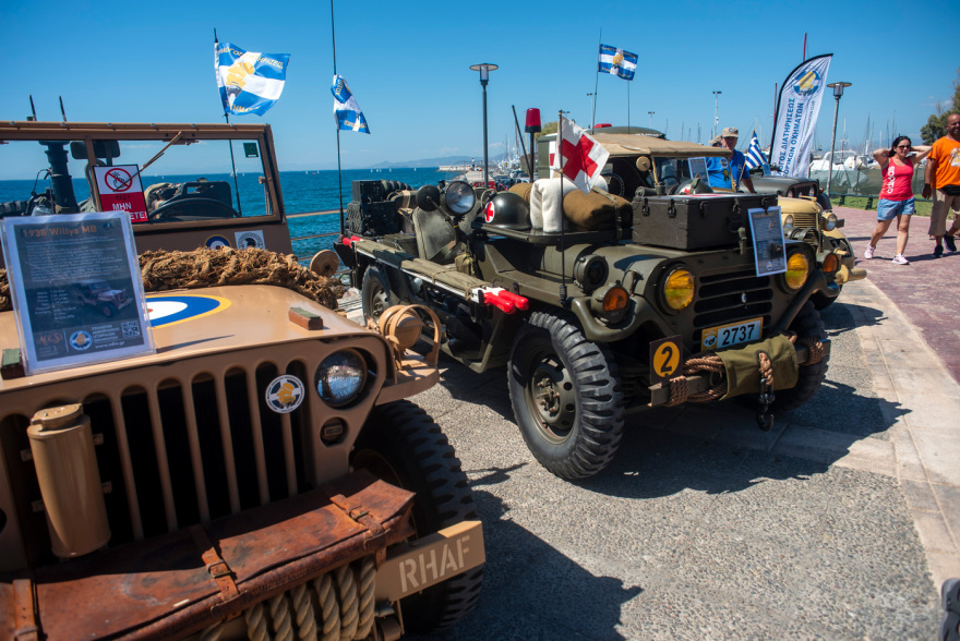 Alimos Classic Car Sunday και Motorbike Sunday: Ένα αξέχαστο «σόου» με τετράτροχες και δίτροχες... καλλονές