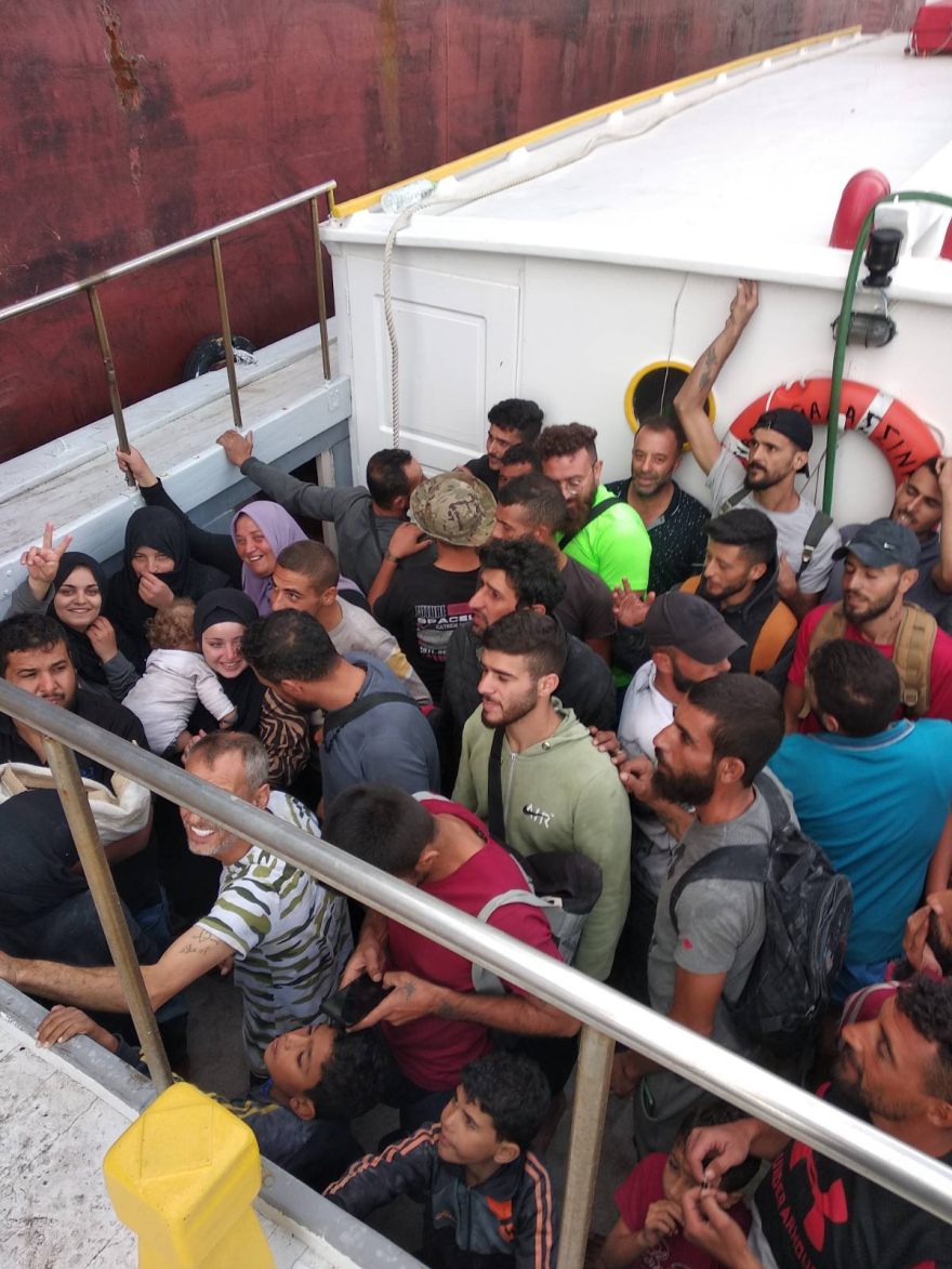 Μεγάλη επιχείρηση έρευνας και διάσωσης στην Πύλο - 85 μετανάστες μεταφέρθηκαν στην Καλαμάτα