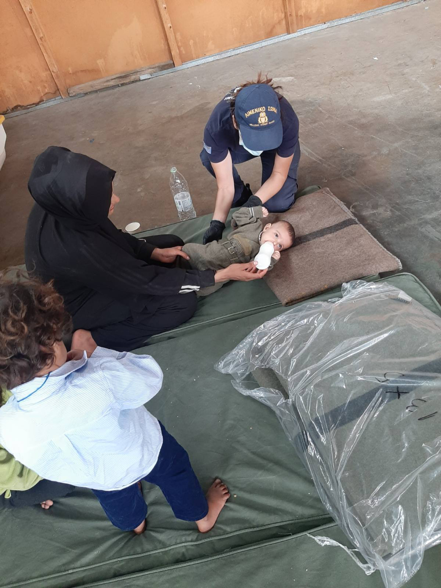 Μεγάλη επιχείρηση έρευνας και διάσωσης στην Πύλο - 85 μετανάστες μεταφέρθηκαν στην Καλαμάτα