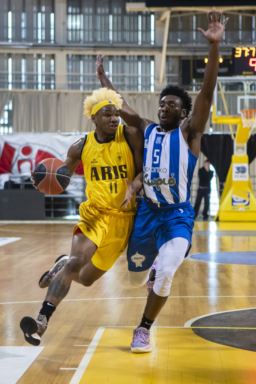 Άρης-Καρδίτσα: Ο Νότε έκλεψε την παράσταση για τα μαλλιά και τους πόντους του 