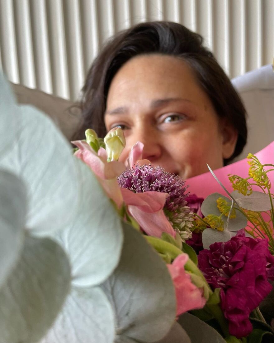 Μιχάλης Σαράντης και Μαίρη Μηνά: Οι πρώτες φωτογραφίες από το μαιευτήριο