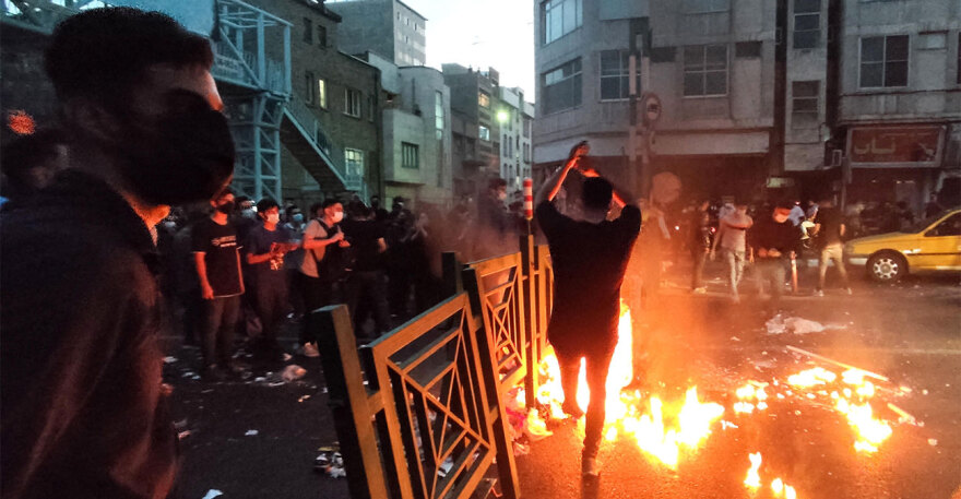 Στα όριά τους οι Ιρανοί μετά και τις νέες απειλές Τραμπ: Στο 128% οι αυξήσεις στα τρόφιμα, πάνω από 30% το «καπέλο» στα ενοίκια