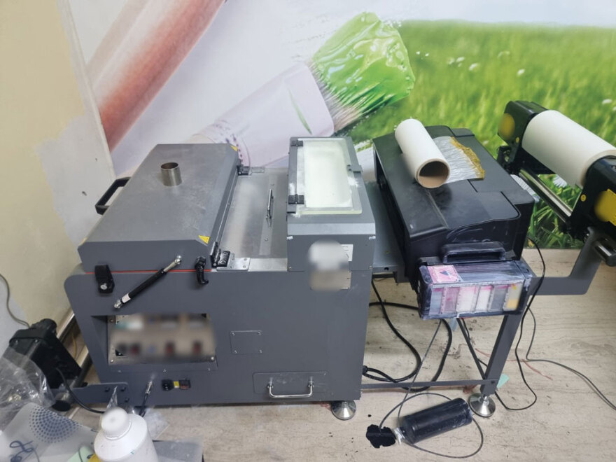 Πάτρα: Πέντε συλλήψεις για χιλιάδες μαϊμού ρούχα 