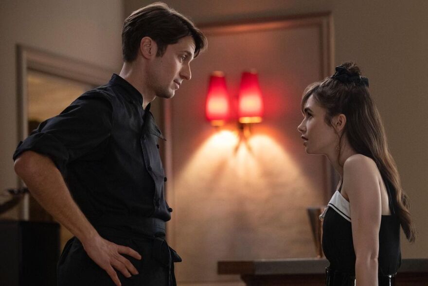 Emily in Paris: Επιστρέφει στο Netflix - Δείτε φωτογραφίες από την τρίτη σεζόν