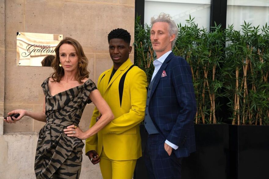 Emily in Paris: Επιστρέφει στο Netflix - Δείτε φωτογραφίες από την τρίτη σεζόν