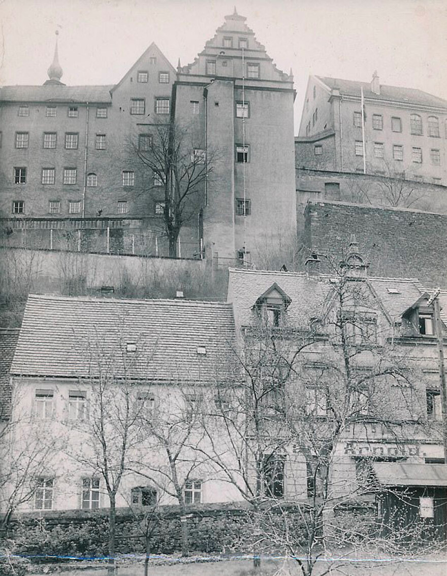 Το κάστρο του Κόλντιτζ: Σεξ, βία, κατάθλιψη και επικές αποδράσεις στη φυλακή υψίστης ασφαλείας των ναζί