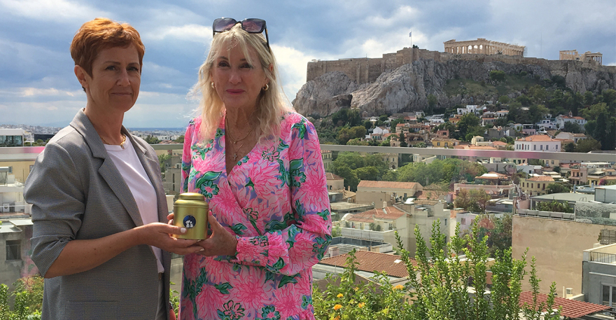 Η περιπετειώδης αποτέφρωση της σκυλίτσας Bibi - Ελπίδα για την ιδιοκτήτρια, εφιάλτης η γραφειοκρατία