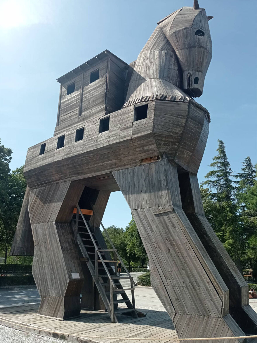 Τροία: Από τον Όμηρο στον Δούρειο ίππο του... Χόλιγουντ! - Δείτε φωτογραφίες