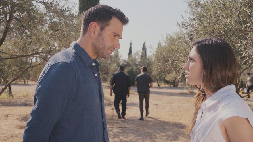 Γη της Ελιάς: Στα νέα επεισόδια οι εξελίξεις φέρνουν απρόσμενες αντιδράσεις