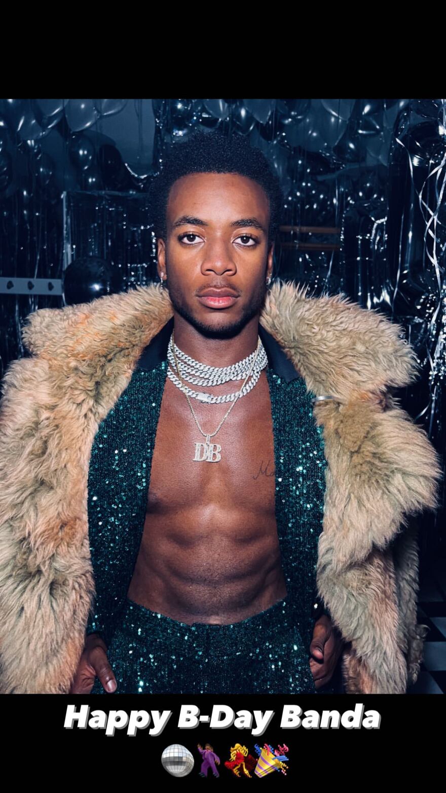 Μαντόνα: Ο γιος της έγινε 17 και το γιόρτασε με ένα κοστούμι με παγιέτες