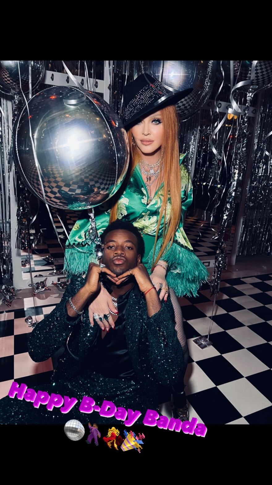 Μαντόνα: Ο γιος της έγινε 17 και το γιόρτασε με ένα κοστούμι με παγιέτες