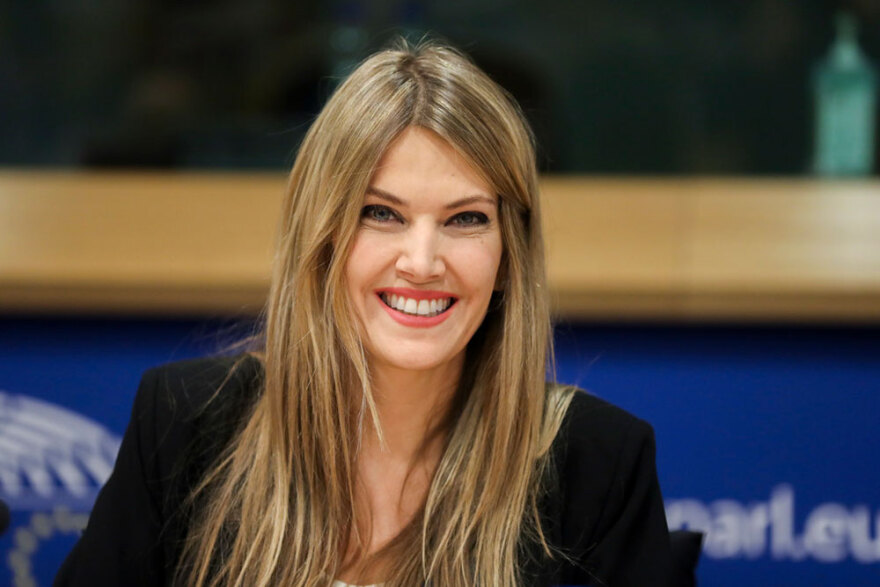 Εύα Καϊλή: Η χώρα δεν μπορεί να αφεθεί ακυβέρνητη