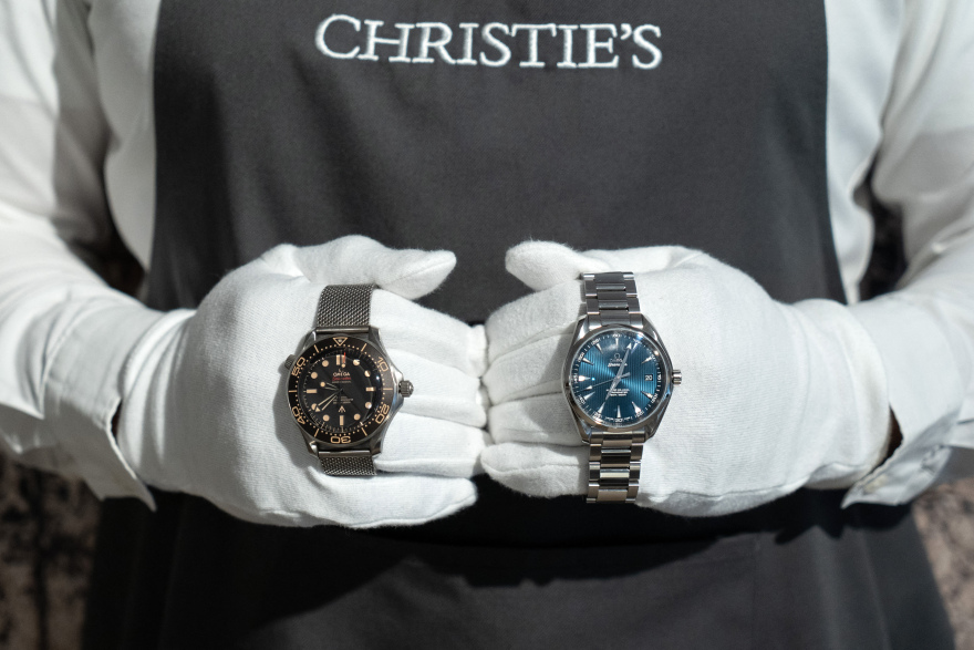 Τζέιμς Μποντ: Σε δημοπρασία αυτοκίνητα, ρολόγια και αντικείμενα από τις ταινίες