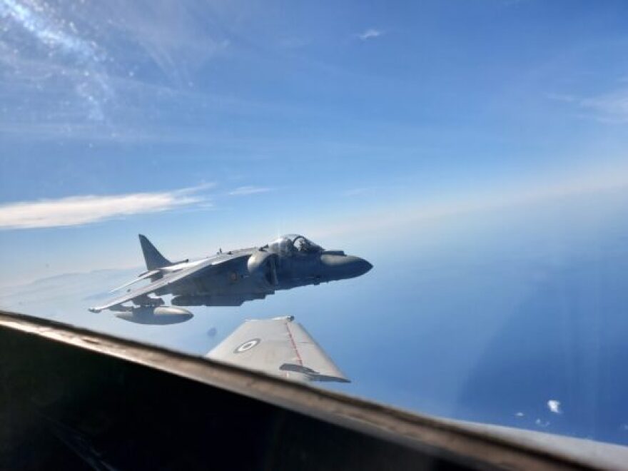 Εντυπωσιακές εικόνες από συνεκπαιδεύσεις της φρεγάτας «Αδρίας» και αεροσκαφών με την ισπανική Αμφίβια Δύναμη Κρούσης