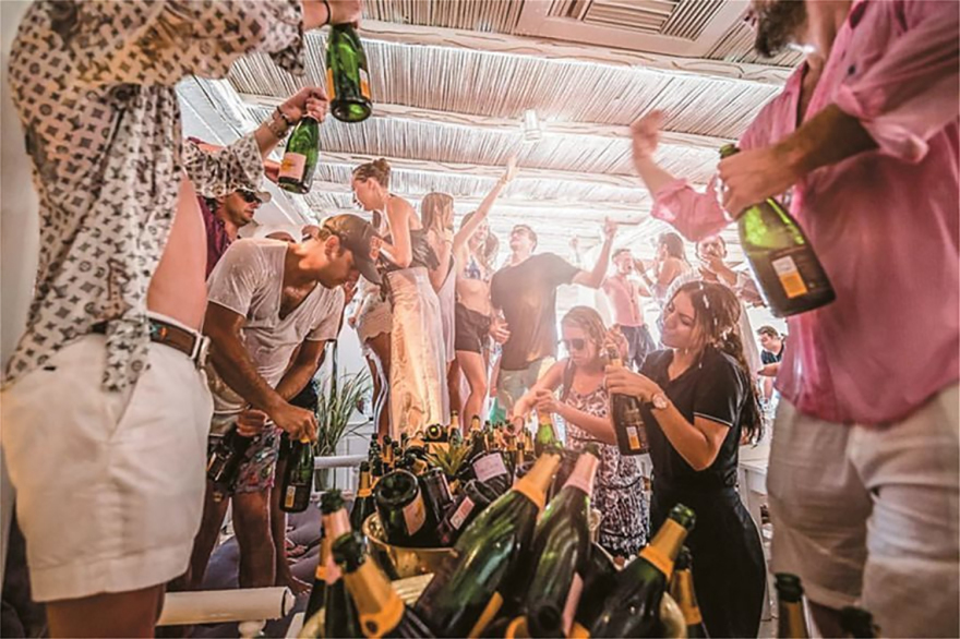 Μύκονος: Κέρδη ρεκόρ για το Nammos Village που έκανε τζίρο 50 εκατ.  ευρώ