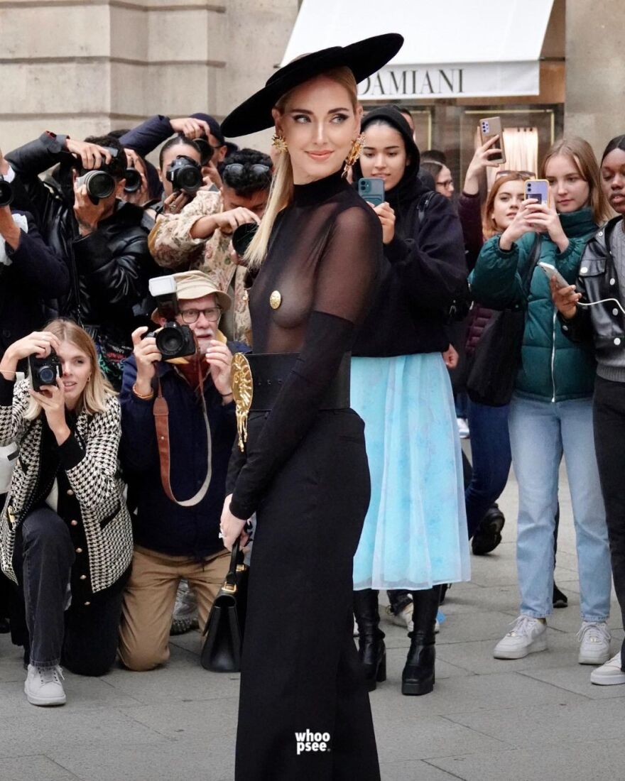 Κιάρα Φεράνι: Οι εντυπωσιακές εμφανίσεις της στην Εβδομάδα Μόδας