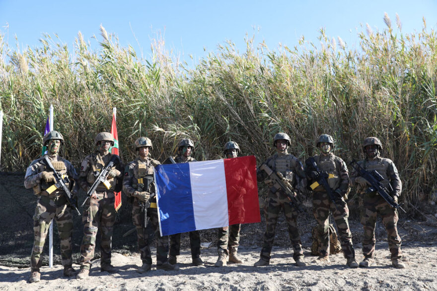 Άσκηση Αργώ 22: «Απόβαση» Ελλήνων και Γάλλων κομάντο στη Σκύρο - Εντυπωσιακές εικόνες 