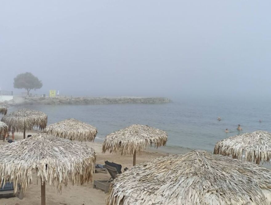 Κρήτη: Πυκνή ομίχλη... εξαφάνισε βουνά και θάλασσα στη Χερσόνησο - Δείτε βίντεο και φωτογραφίες