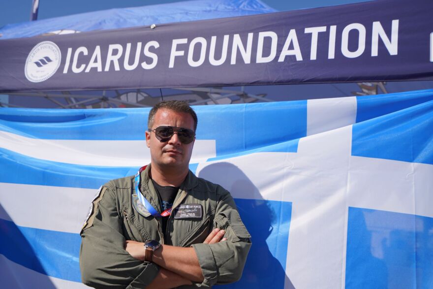 Spitfire MJ 755: Έλληνες πιλότοι περιγράφουν πώς είναι να πετάς με το αεροπλάνο που άλλαξε την ιστορία